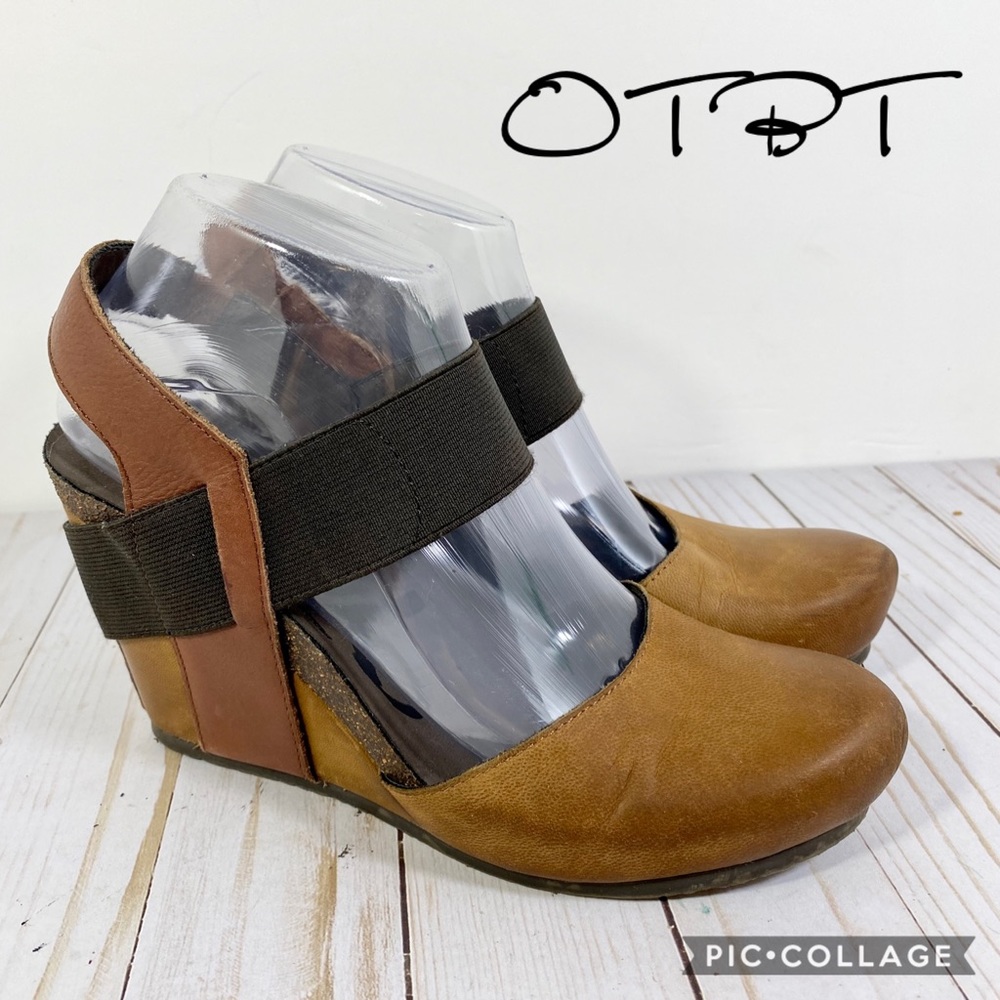 OTBT Brown and Black Wedges